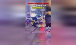 吃瓜外卖员女朋友视频,爱情的味道，外卖也能传递