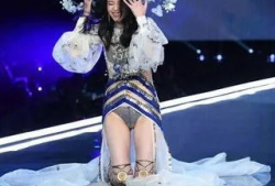 奚梦瑶摔跤吃瓜视频,时尚界的新话题