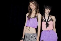 模特吃瓜群众视频播放网站