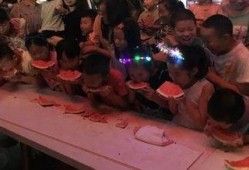 宝庆夜市吃瓜大赛直播视频