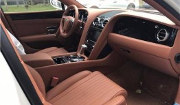 迈巴赫吃瓜群众视频,揭秘豪车世界里的另类娱乐