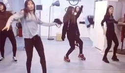 博主舞蹈室吃瓜视频,博主吃瓜视频背后的惊人真相