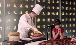 南京吃瓜教室视频播放,揭秘城市美食背后的故事与风味